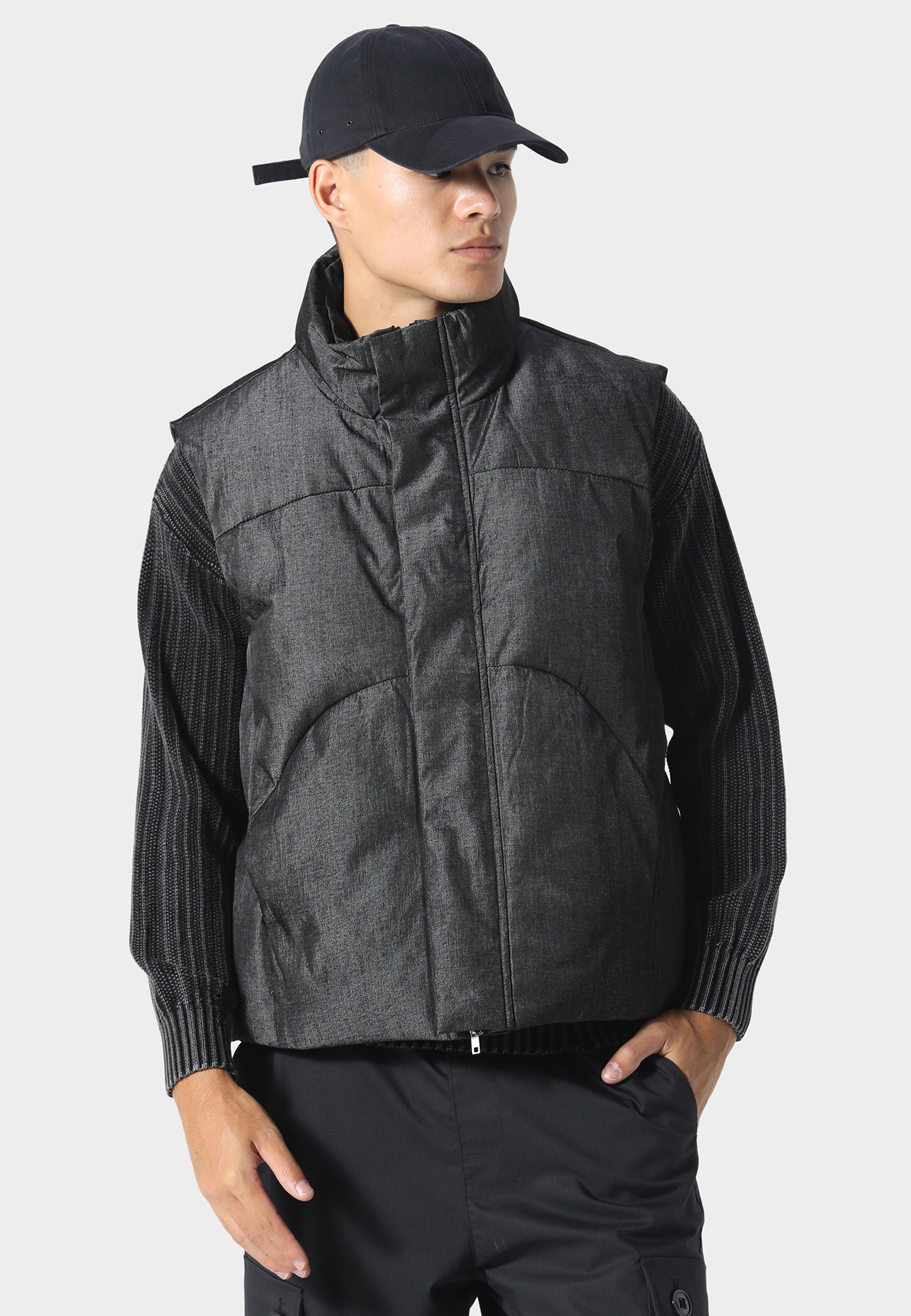 Cennick Black Gilet
