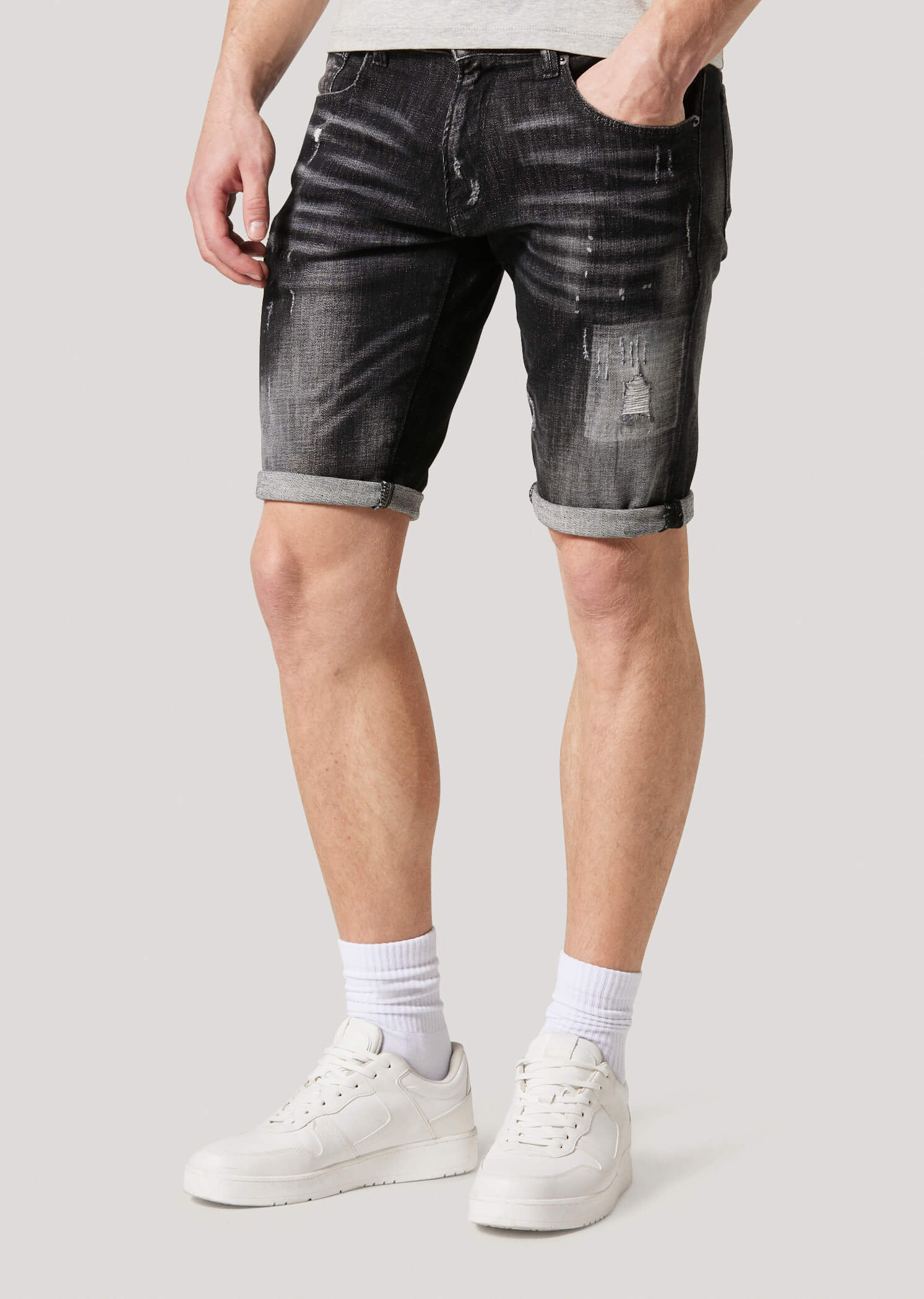 Clennan 916 Dark Wash Detailed Denim Shorts