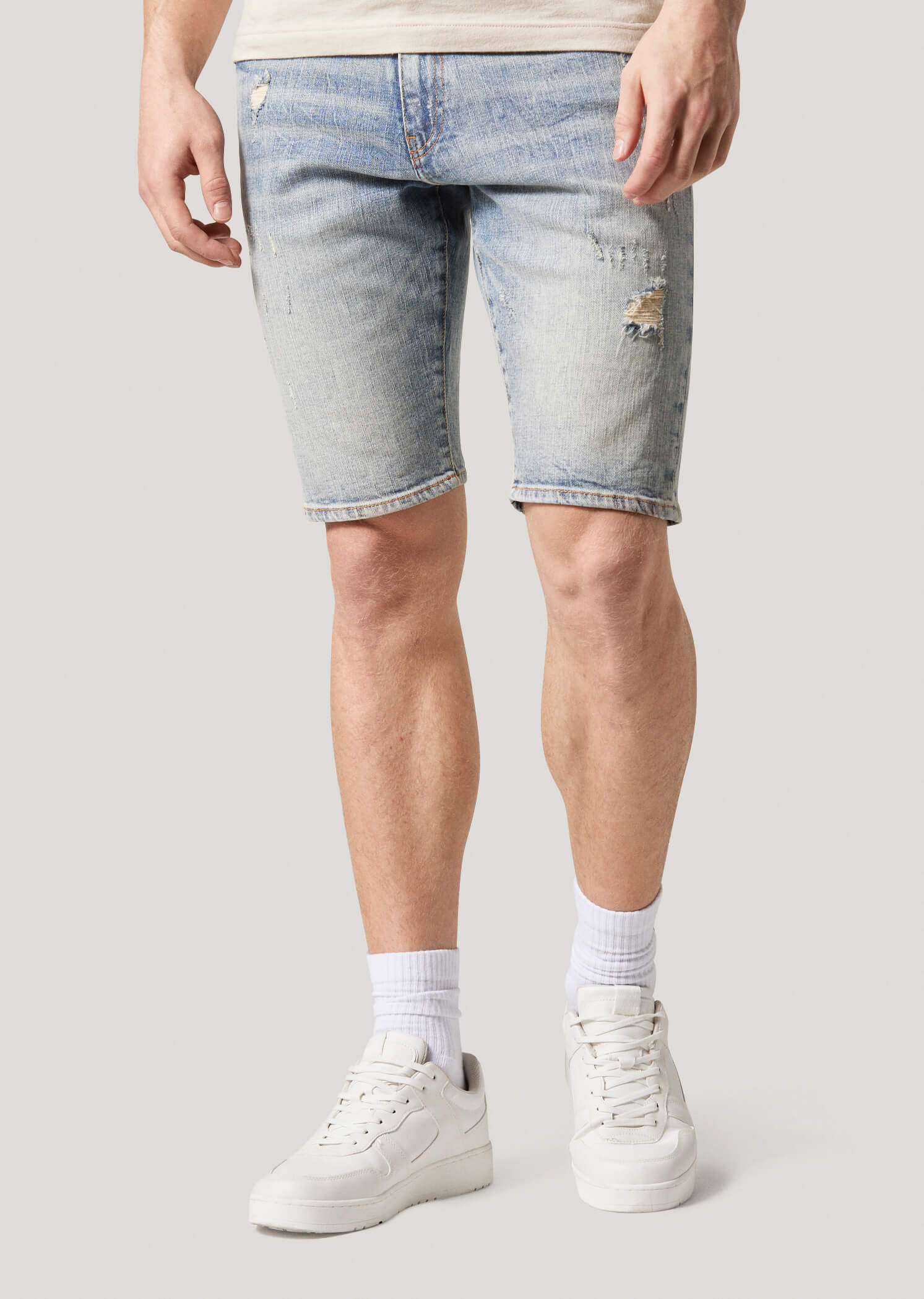 Clennan 920 Light Wash Denim Shorts