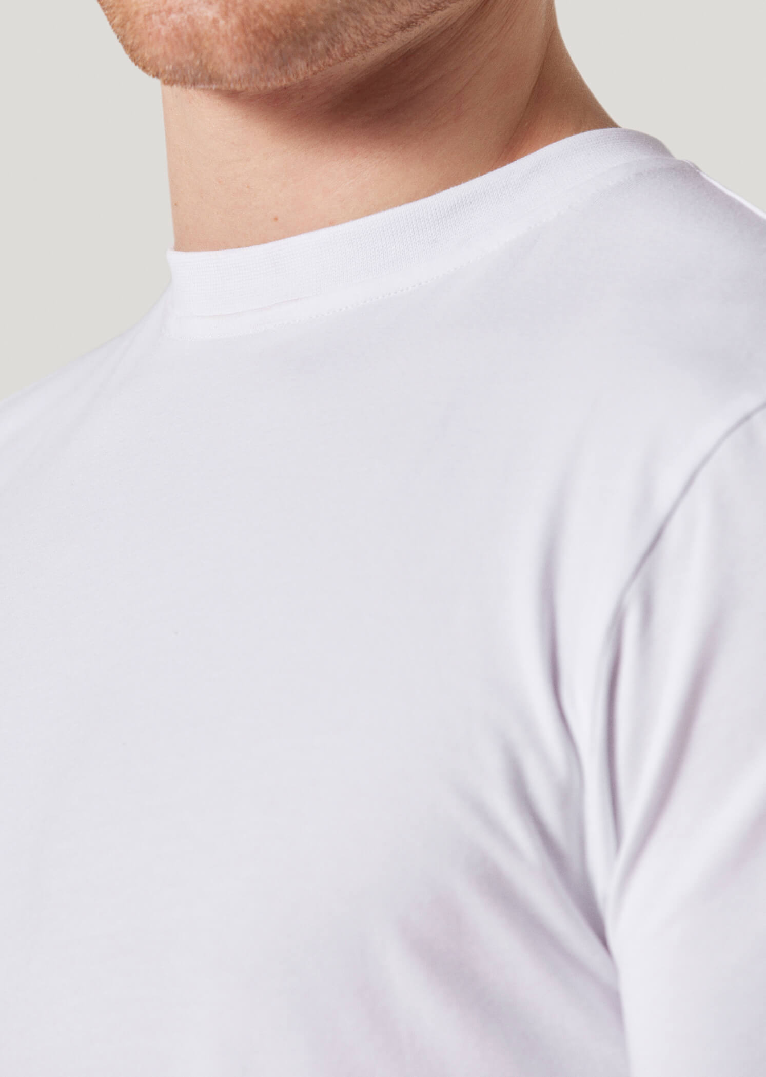 Ely White Slim Fit Stretch T-Shirt