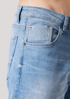 Finching 911 Light Wash Regular Fit Denim Jeans