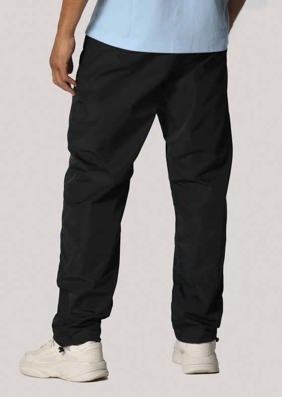 Hitch Black Trackpant